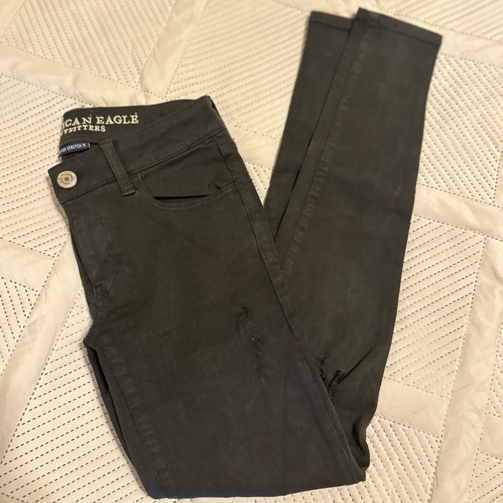 AEO Distressed Black Jeggings